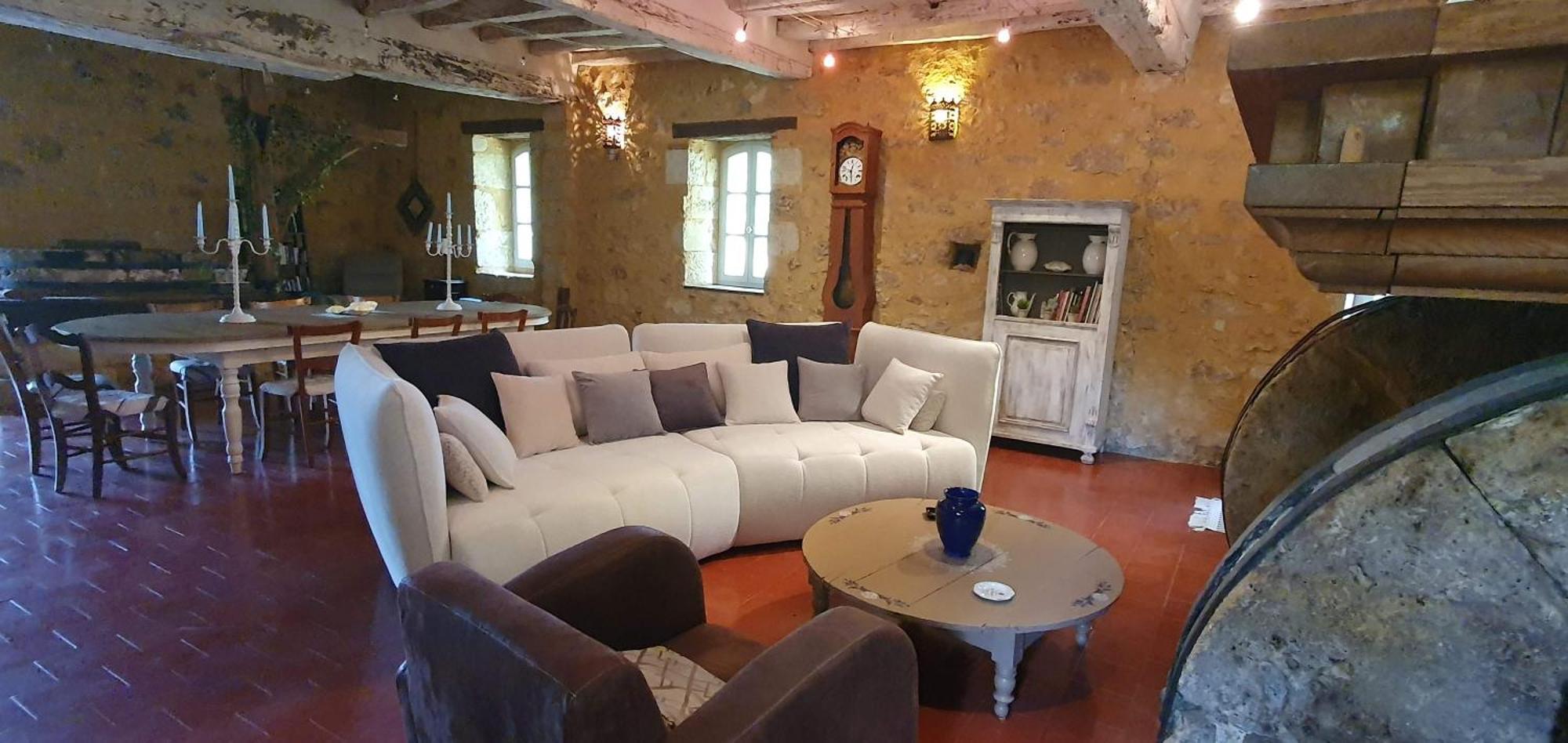 Le Moulin De Laumet Hotel Вик-Фезенсак Екстериор снимка