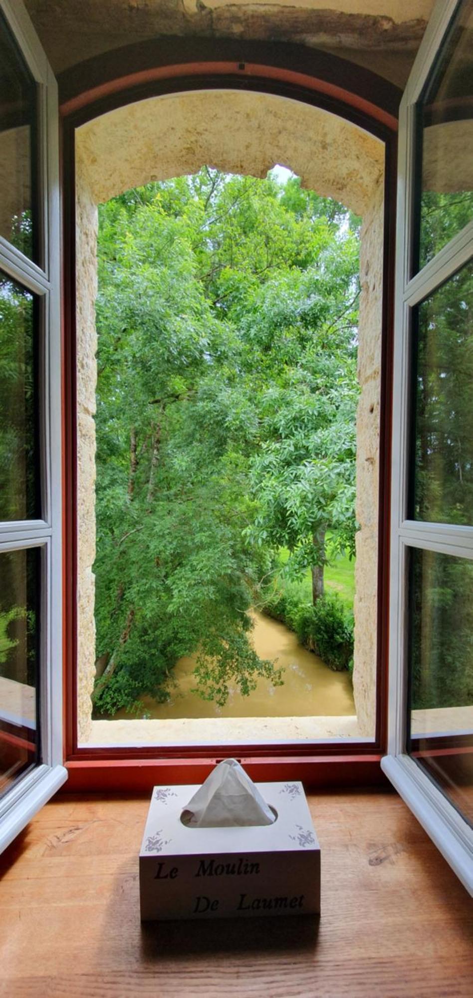 Le Moulin De Laumet Hotel Вик-Фезенсак Екстериор снимка