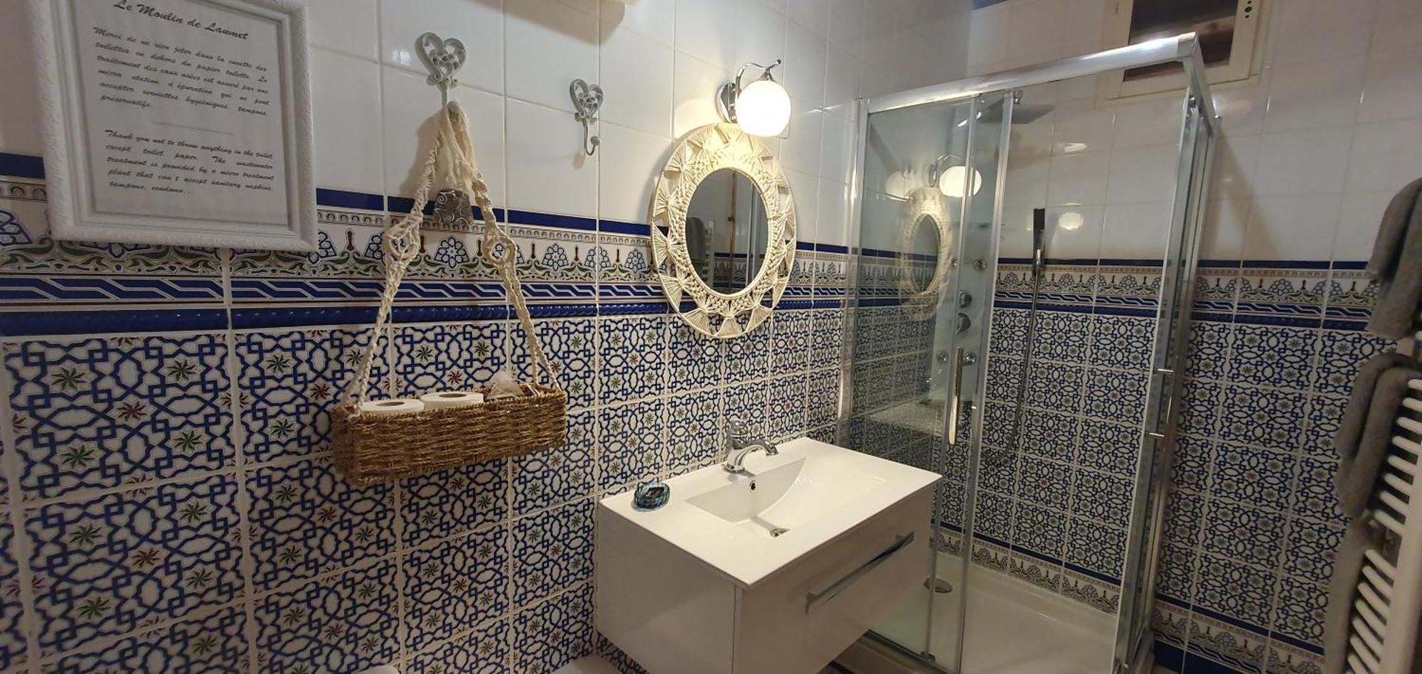 Le Moulin De Laumet Hotel Вик-Фезенсак Екстериор снимка